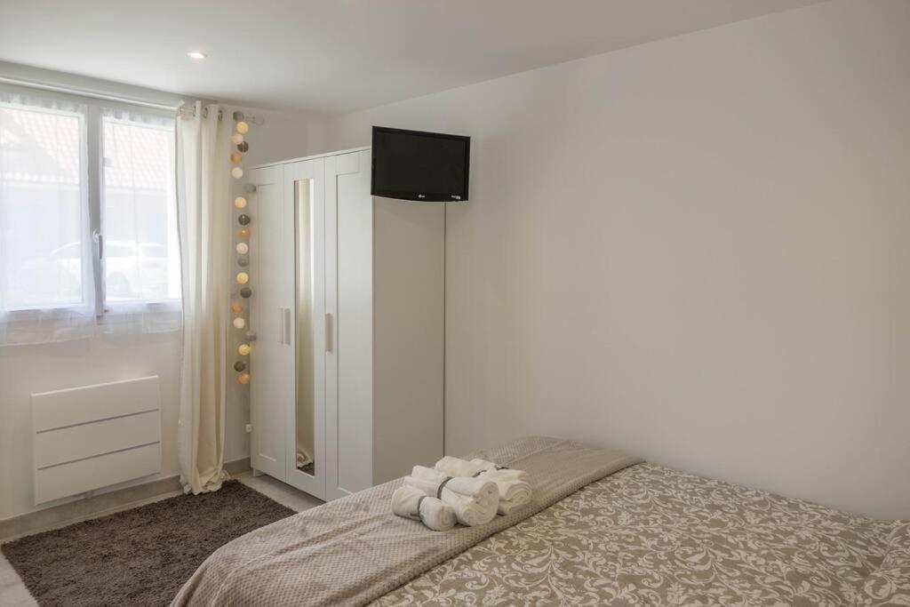 Maison/Appartement Avec Jardin Saint-Denis-en-Val Екстериор снимка
